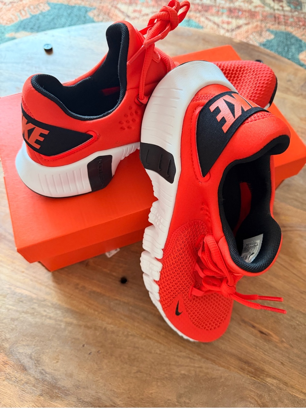 Nike Orange Free Metcon 4 Athletic Sneakers - Lightweight Comfort